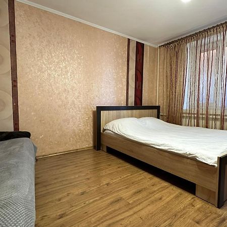 Апартаменти Кравчука, 34А, Порт Сіті Lutsk Ngoại thất bức ảnh