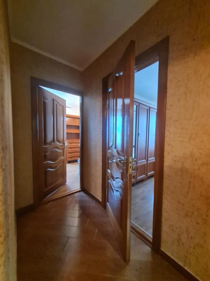 Апартаменти Кравчука, 34А, Порт Сіті Lutsk Ngoại thất bức ảnh